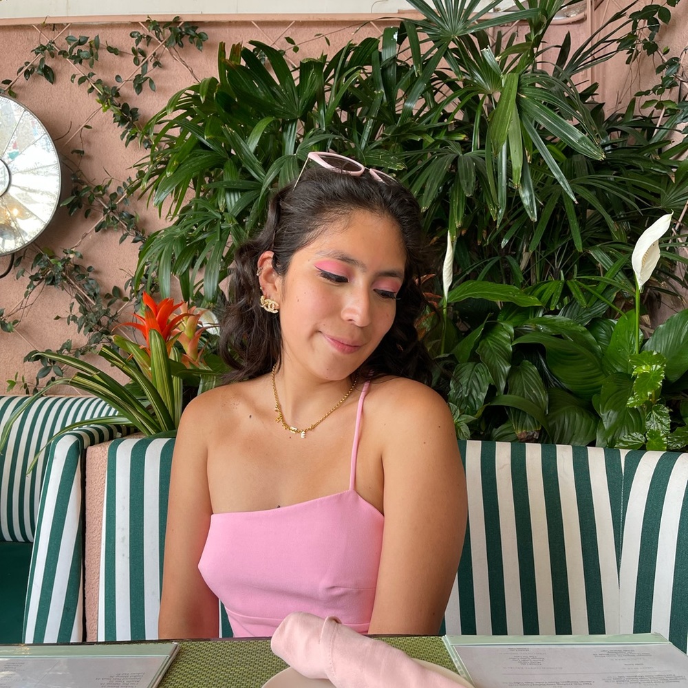 Meet your Posher, Rocio